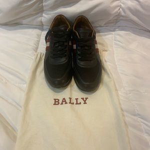 Bally men’s leather sneakers size 8 1/2